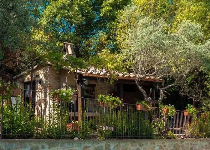 Aldeamento Turístico Le Gialle *